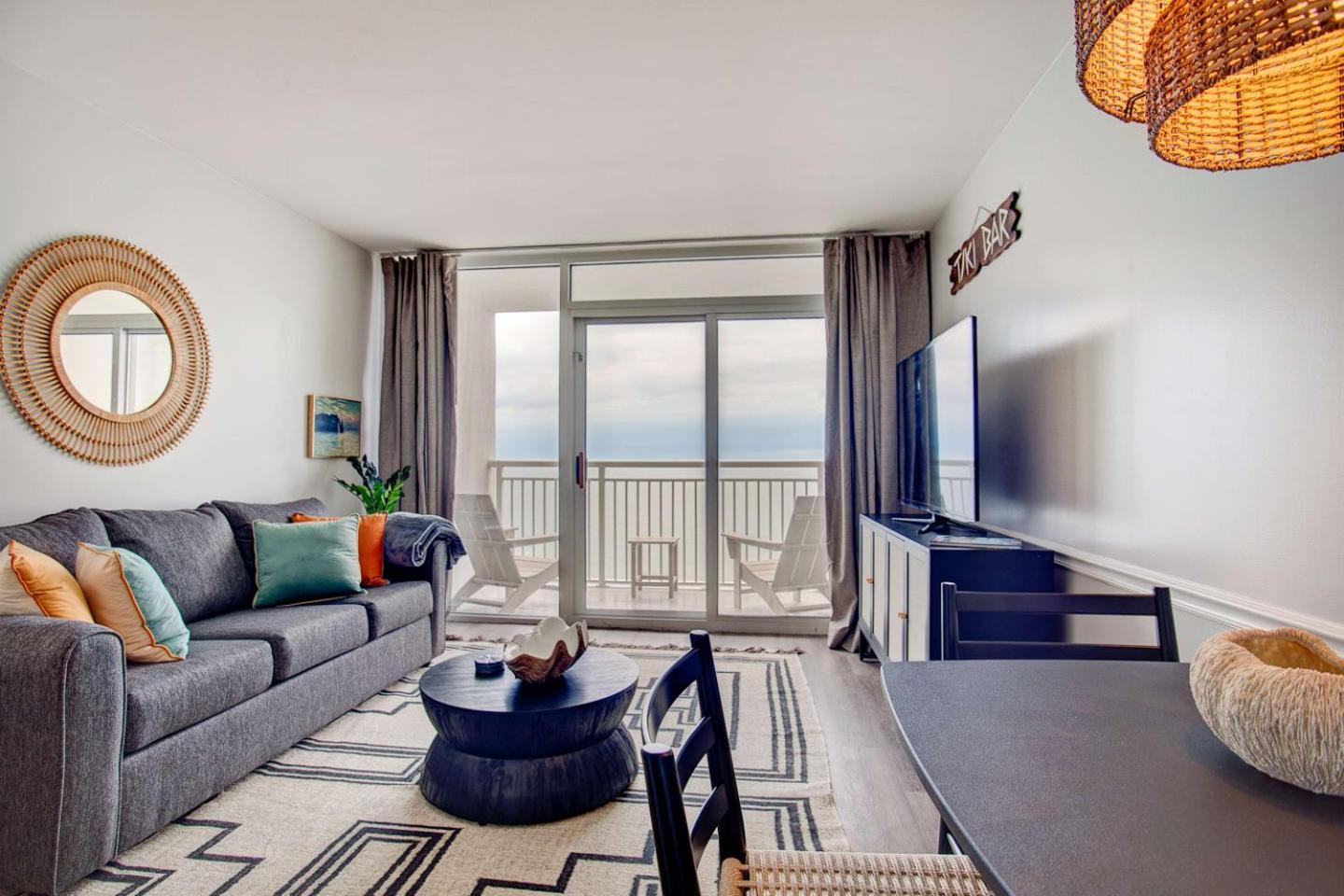 Oceanfront Escape Renovated Suite At Camelot Myrtle Beach Exterior photo