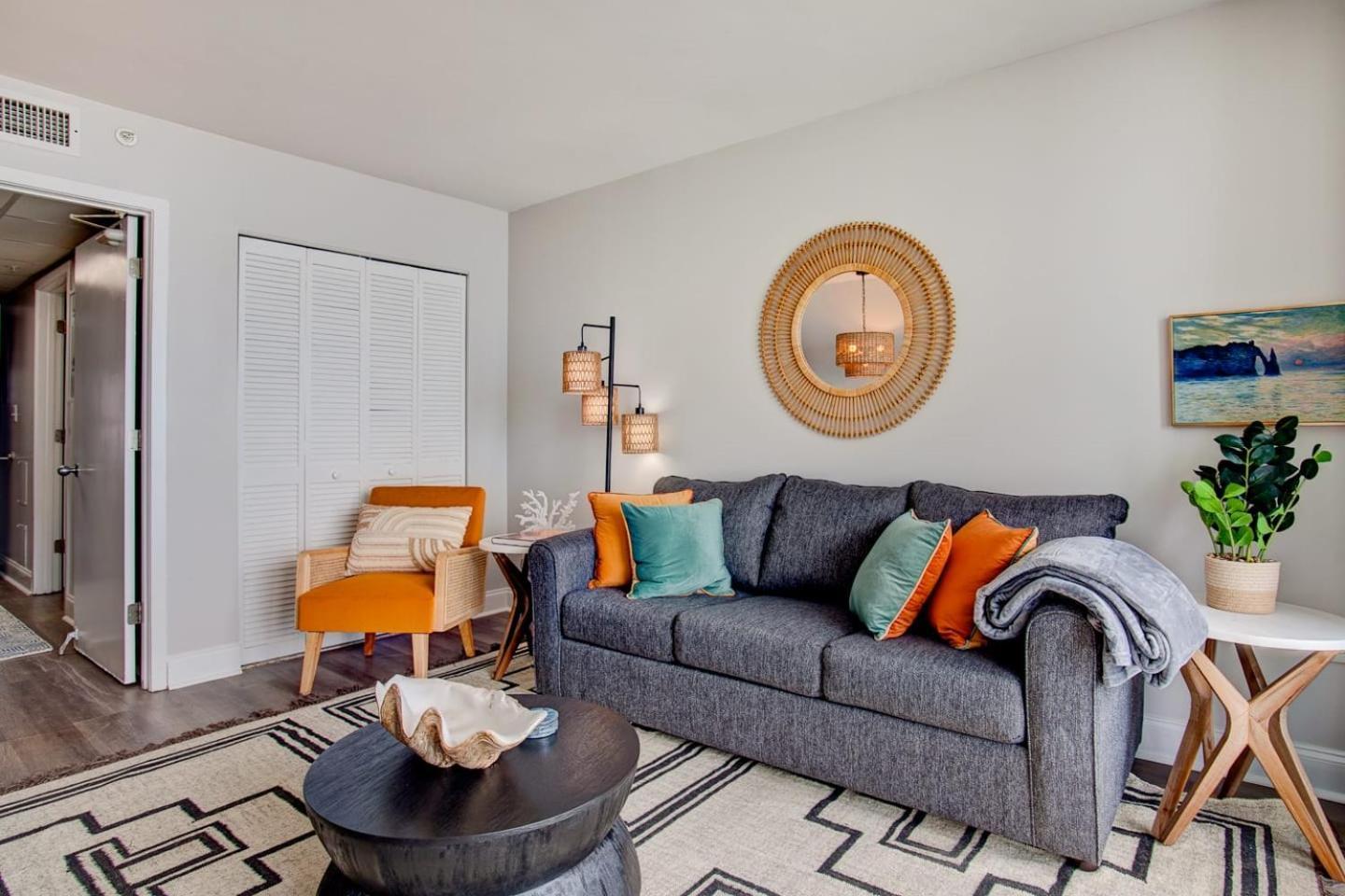 Oceanfront Escape Renovated Suite At Camelot Myrtle Beach Exterior photo